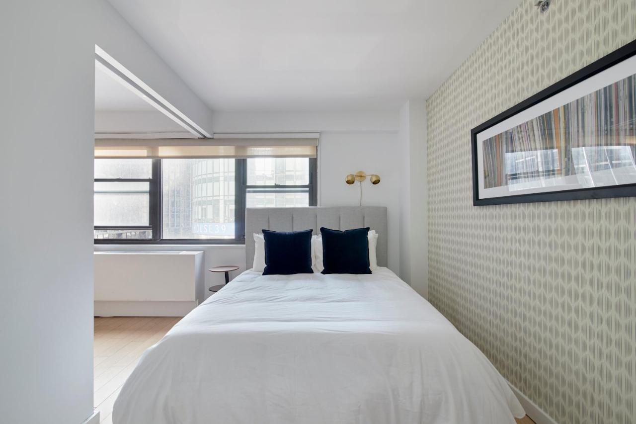 Charming Midtown East Suites By Sonder Нью-Йорк Номер фото